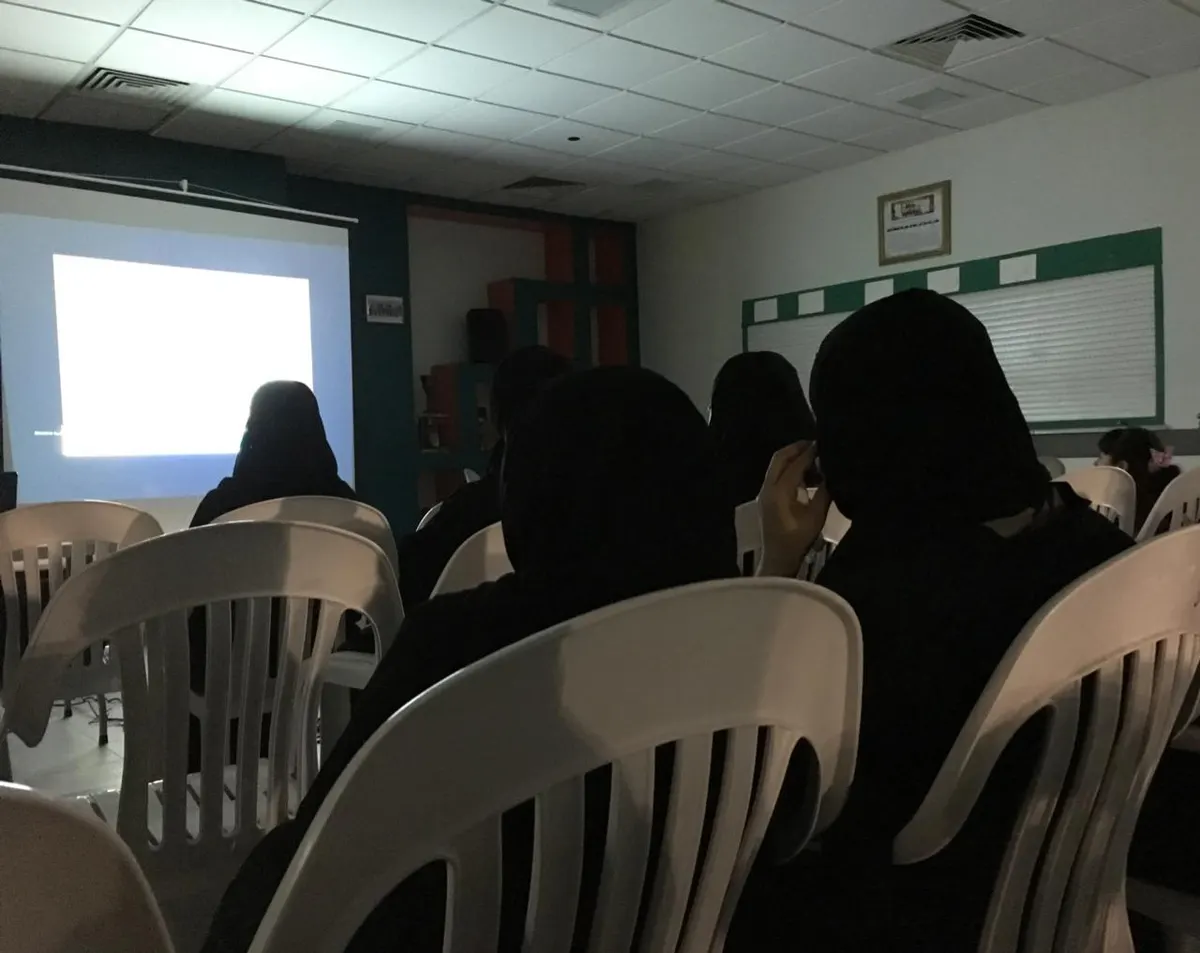 في سنابس.. السباع تترجم لغة النباتات لـ20 سيدةً