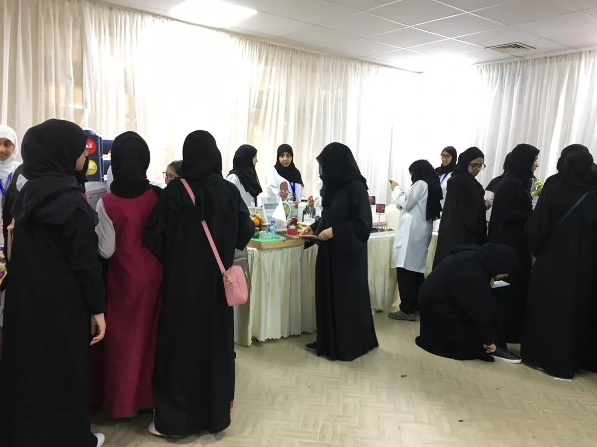 مركزي القطيف يرفع وعي 800 فتاة بـ«صحة الكلى لكل شخص في كل مكان»