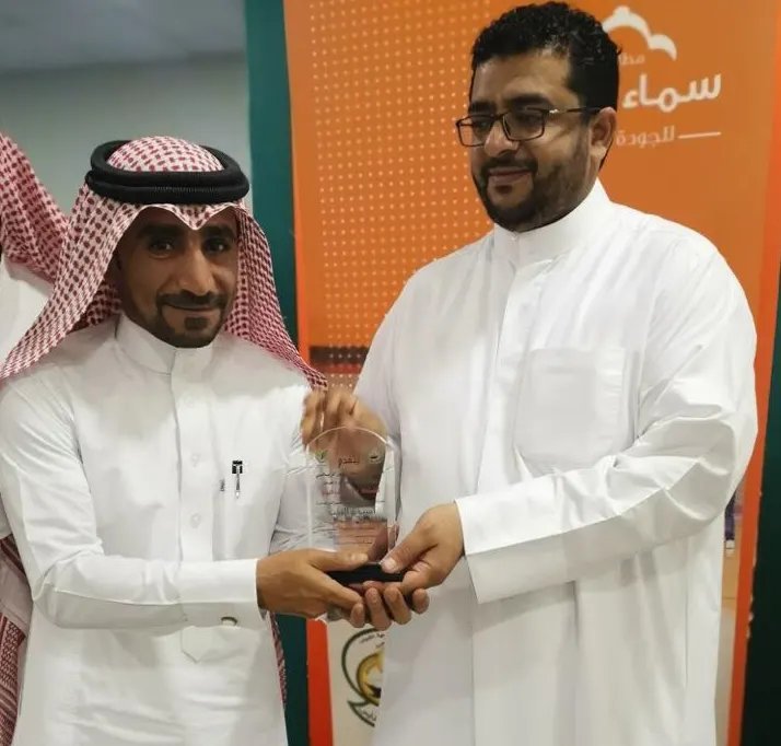 بالأسماء.. نور سنابس يشيد بـ«القطيف اليوم» ويكرم المشاركين في أسبوع البيئة