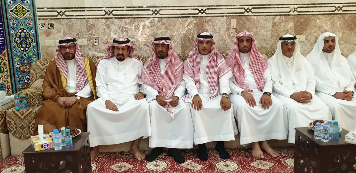 في الخويلدية.. محافظ القطيف يعزّي أسرة لاجامي