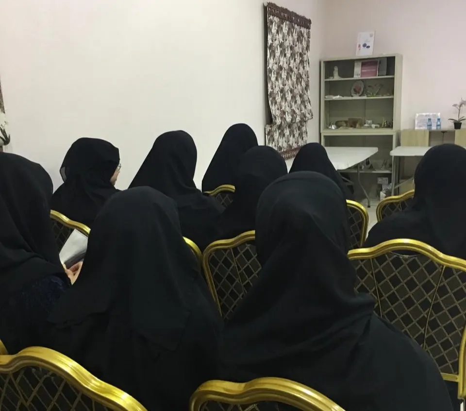 في القديح.. 15 كفيفة يتعرفن على طرق «الاستخدام الآمن للدواء»
