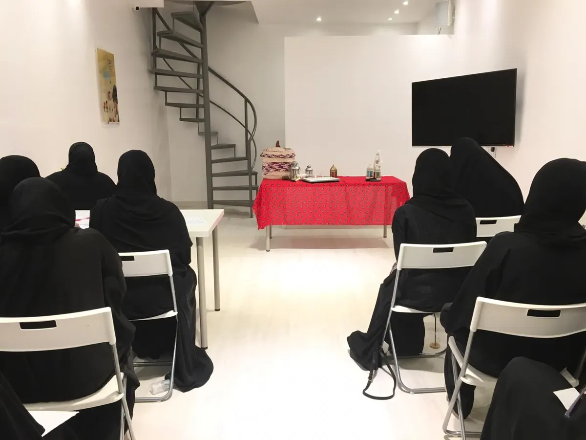 في فوانيس القطيف.. القفاص تنافس خطيبات التوستماسترز بـ«حُسن الكلام»