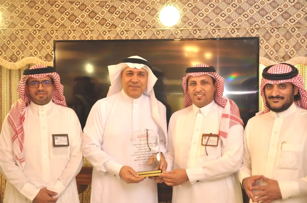 بالأسماء.. تعليم القطيف يكرّم أعضاء مجلس القيادة المدرسية