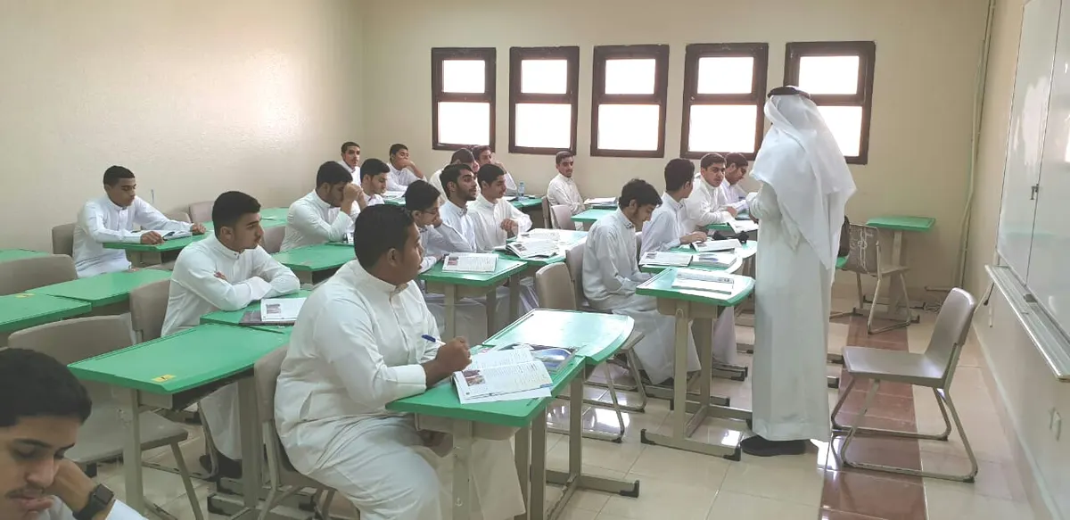 في القطيف.. انتظام أكثر من 2000 طالب وطالبة في الفصل الدراسي الصيفي