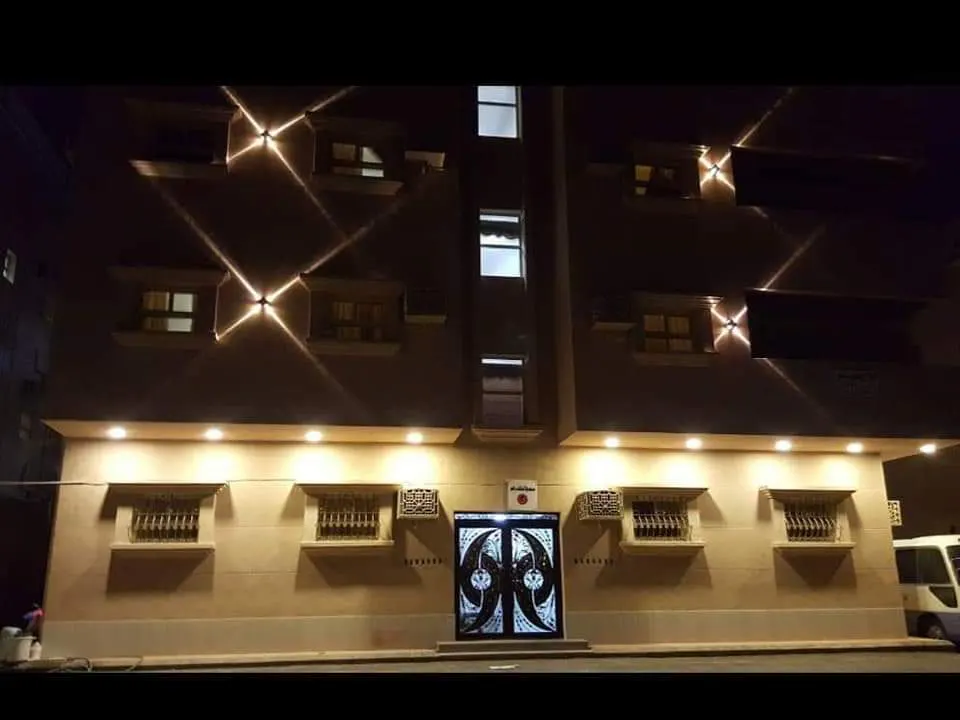 احجز لابنتك في مجمعات الخلف السكنية.. وكن مطمئنًا