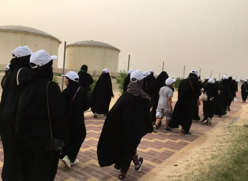 «ساعة مشي».. للسيدات في الربيعية