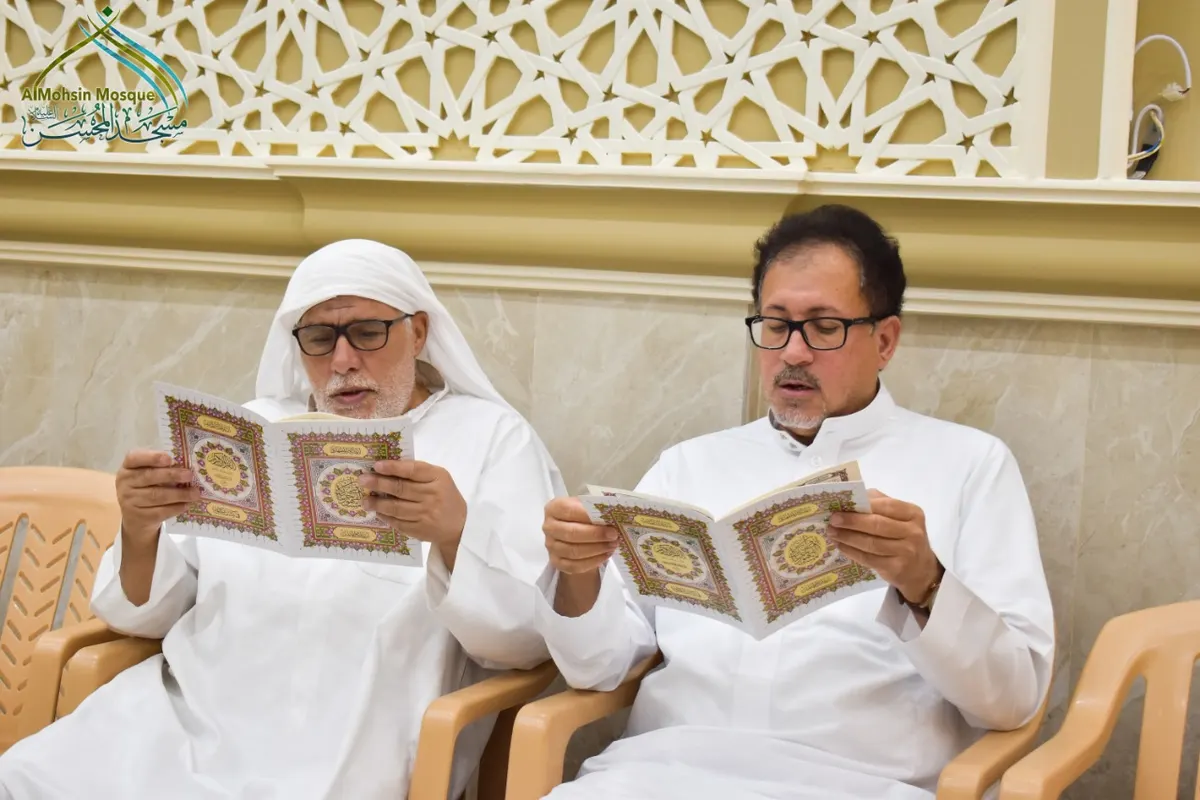 سيهات.. 800 مصلٍ يشهدون الختمة السنوية لـ «أنوار القران»