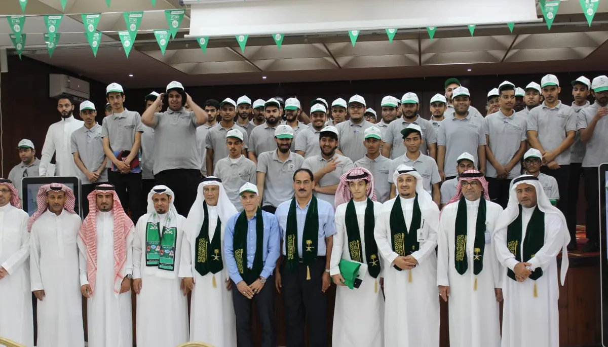 مدربو ومتدربو تقنية القطيف يستذكرون الإنجازات في يوم الوطن