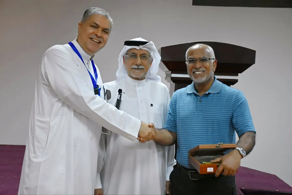 تكريم المشيخص.. والدكتور الحداد مديرًا طبيًا للزهراء