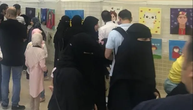في القطيف.. أكثر من 100 لوحة يرسمها موهوبون صغار.. و«وخيك»: تباع وقيمتها للأطفال