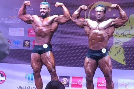 من الخويلدية الصدفة تقودهما لنفس المركز.. أب وابنه يشاركان في بطولة المملكة لكمال الأجسام