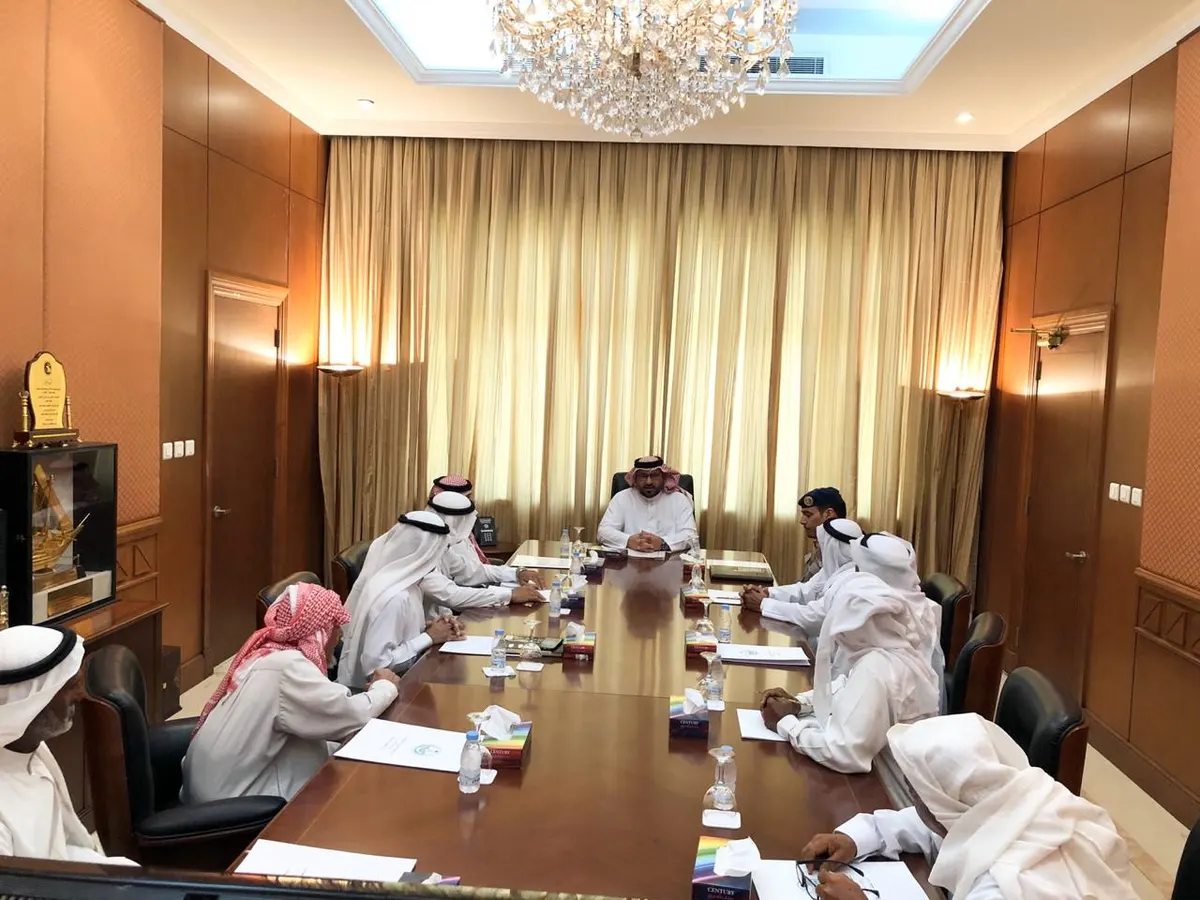 عن مرفأ الزور بجزيرة تاروت.. الصفيان يلتقي الصيادين ويؤكد العمل على حل العقبات