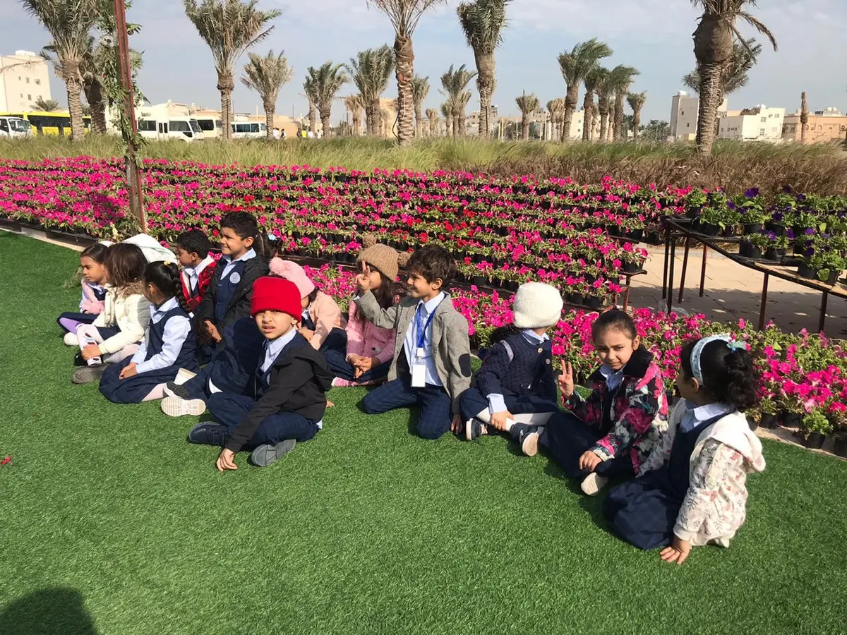 بلدية القطيف: 80 ألف زائر لمهرجان الزهور