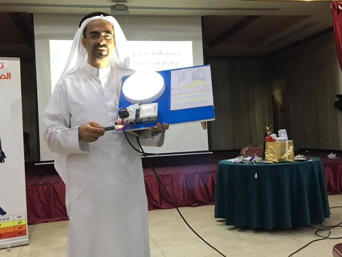 في الجش.. الطويل يحاضر حول منافع ومخاطر الطاقة الكهربائية