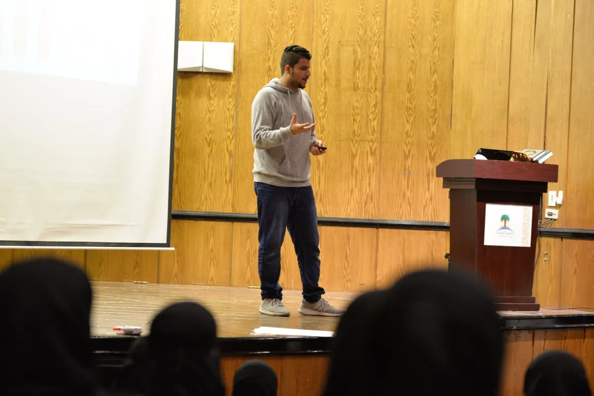 في القطيف.. سفراء مستقبلي يبحثون «اختلاف الثقافات والعلاقات العامة»