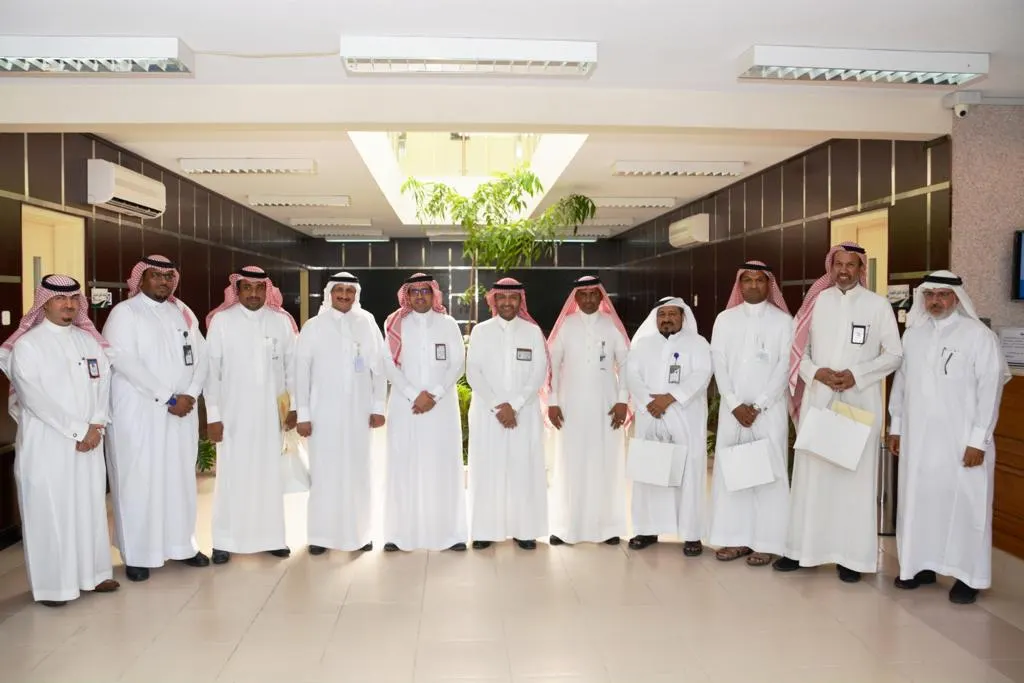 بالصور.. وفد صبيا يطلع على المبادرات والممارسات الصحية في القطيف