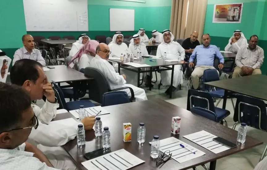 في القطيف.. آباء يشاركون أبنائهم في 12 حلقة نقاش لتعزيز الهوية الوطنية