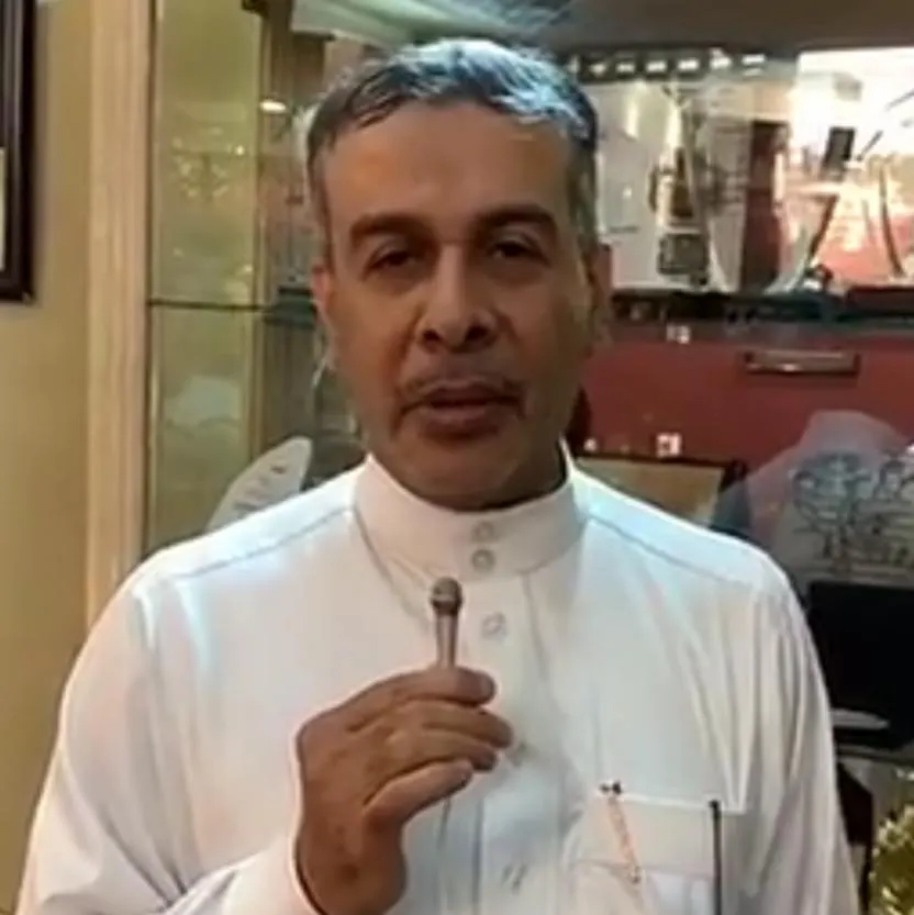 المصلي: عائلتي تحتفظ بصور عمرها 8 عقود رغم تحريمها.. وجمعي الأشياء انتهى بمتحف