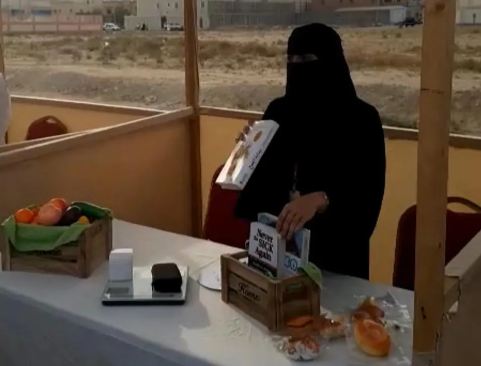 من سيهات.. لرشاقة حواء.. «الحكيم» ركنت شهادة الإنجليزية وتطوعت في التثقيف الصحي
