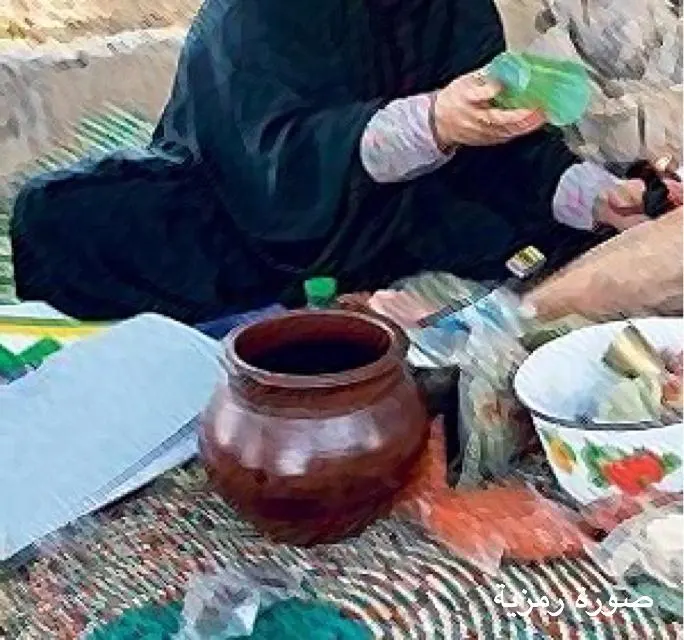 في الجش..أم مكي طبيبة شعبية.. بدأت في الـ10 بيطرية وعادت في الـ40 مرّاخة للسيدات