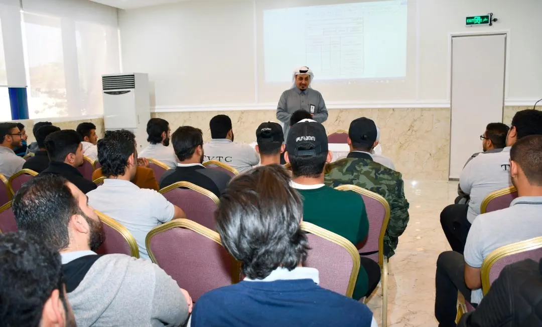 في القطيف.. 133 متدربًا يوقّعون اتفاقية الالتزام بمنهج التدريب التعاوني
