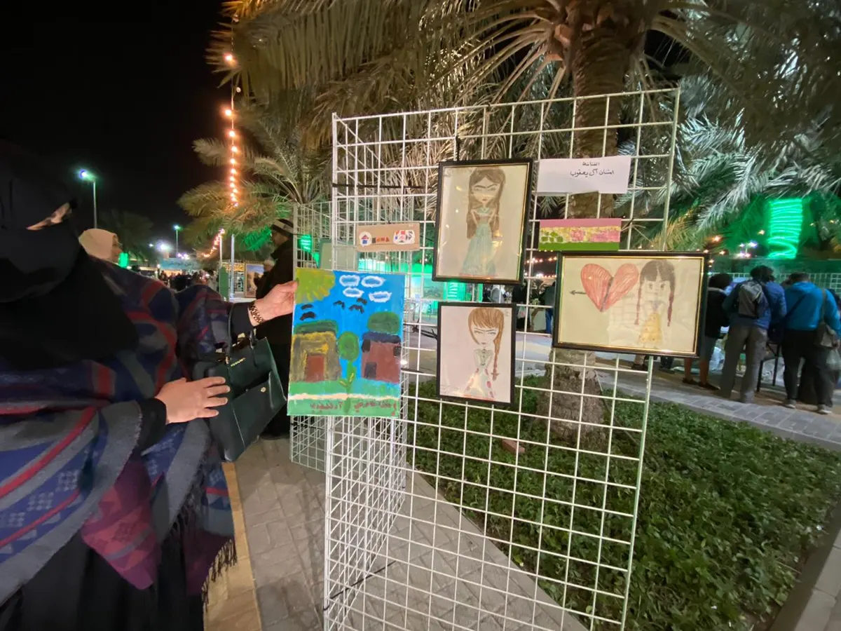 من سنابس.. أحاديث آل يعقوب تلوّن جدران «زريب البراحة»