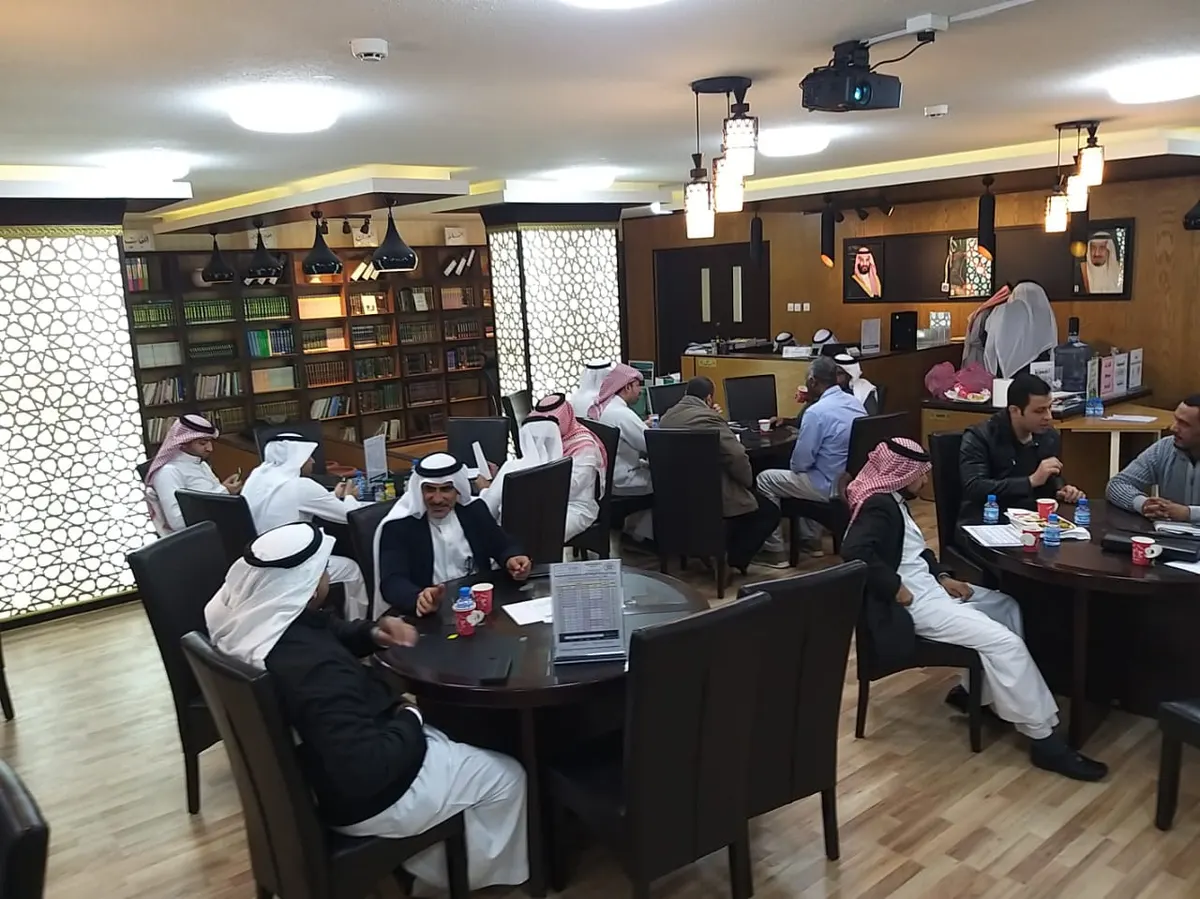 علوم القطيف تبحث تبادل الخبرات وسبل التطوير وثقافة التميز