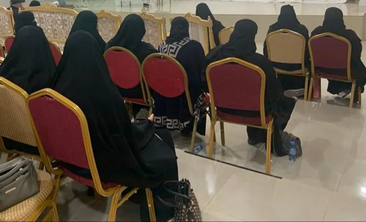 في محاضرة قانونية بتاروت.. المختار: النفقة الزوجية منوطة بالعرف وليس لها تقدير شرعي