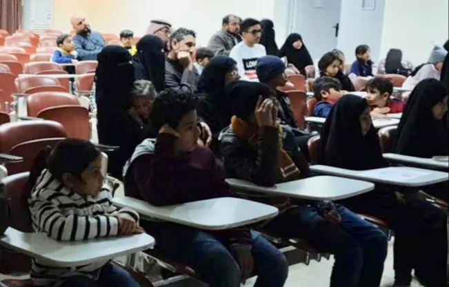 على مدى 11 أسبوعًا في القطيف .. «القاص الصغير» يبحر بأطفال القراءة في عوالم الكتب