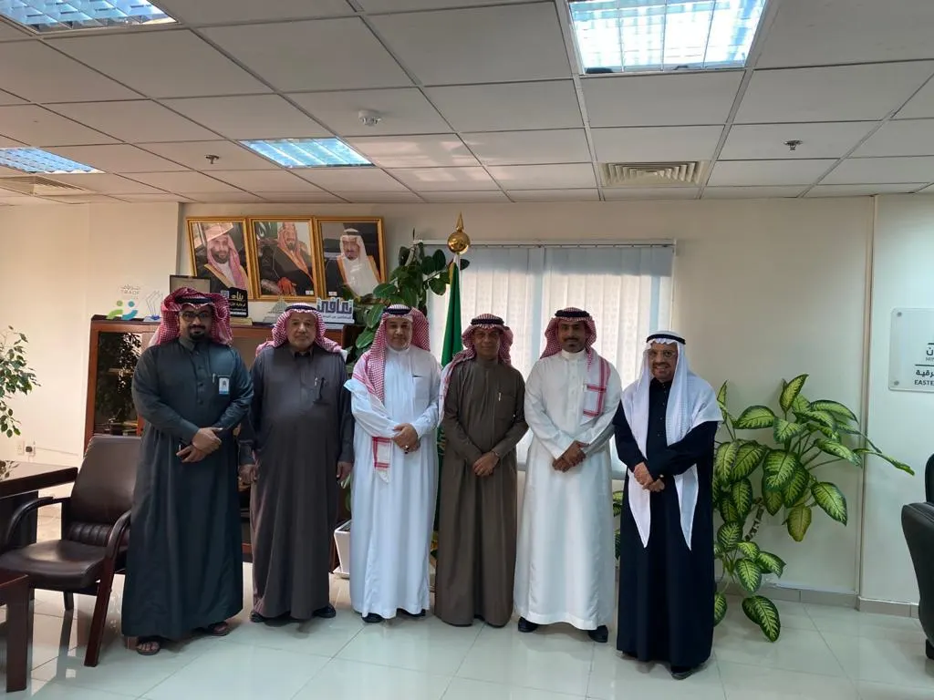 أهلي صفوى يتنقل بين «الإسكان» و«النقل».. لمتابعة مستجدات مشاريعها