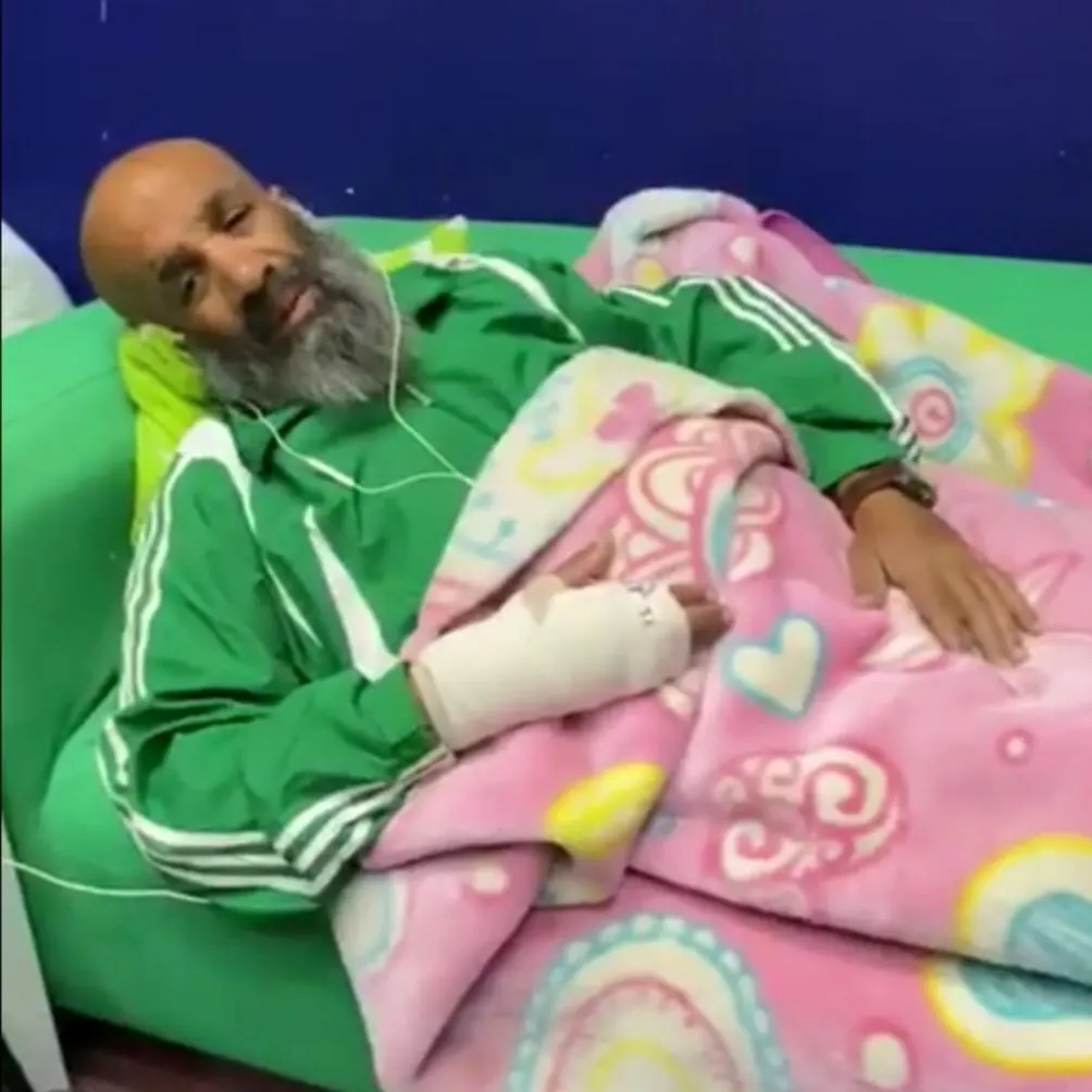 بعد تعرضه لحادث.. الكابتن الفرج يتماثل للشفاء