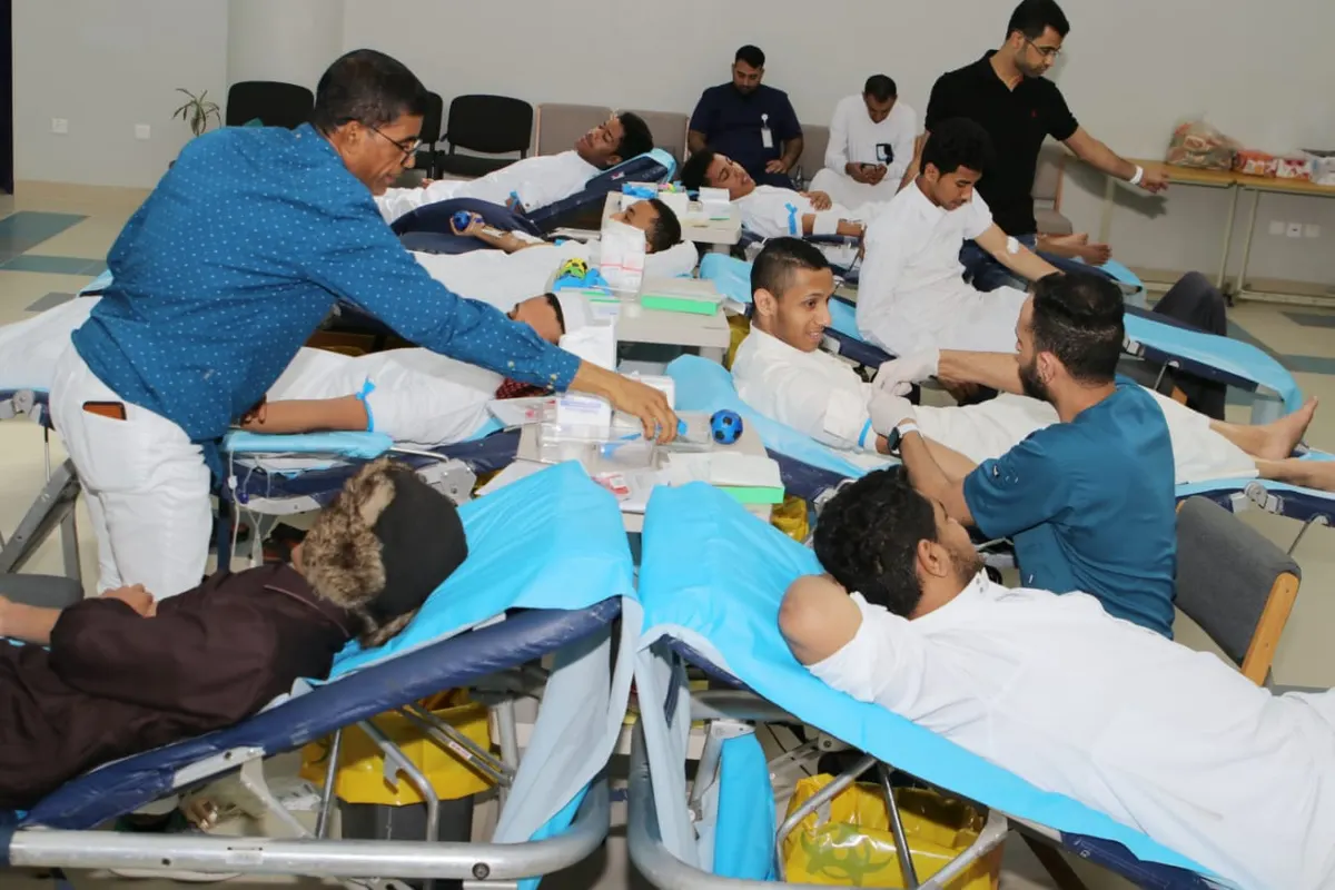 القطيف تشهد 132 متبرعًا بدمهم صباح اليوم