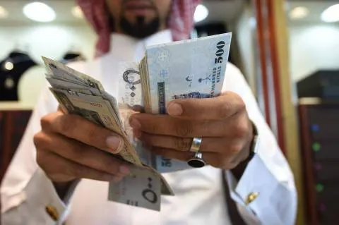 «ناصفتكم لفقرائكم».. بر سنابس تستقبل الدعم والتبرعات