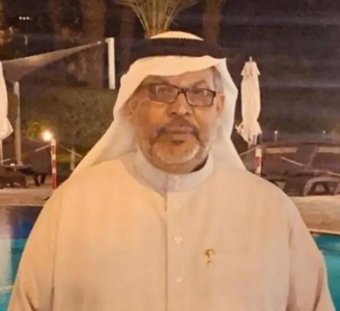 علي العباس مؤمن في القول والعمل والاعتقاد