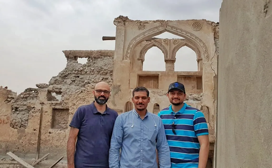 بكاميرا جوال.. أبناء الجشي يسردون تراث القطيف المعماري في «ذاكرة الأرض».. والحمود بالإشارة