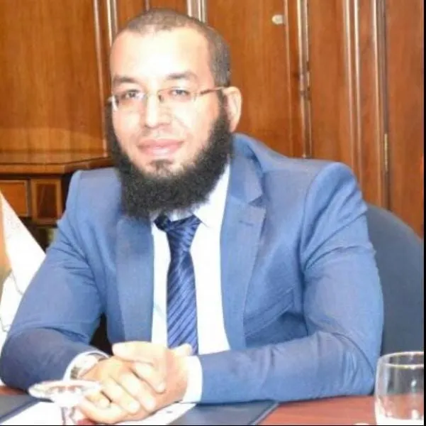 في استضافته بنادي رنيم.. أمين يقود 30 سيدة لتقويم خطب التوستماسترز