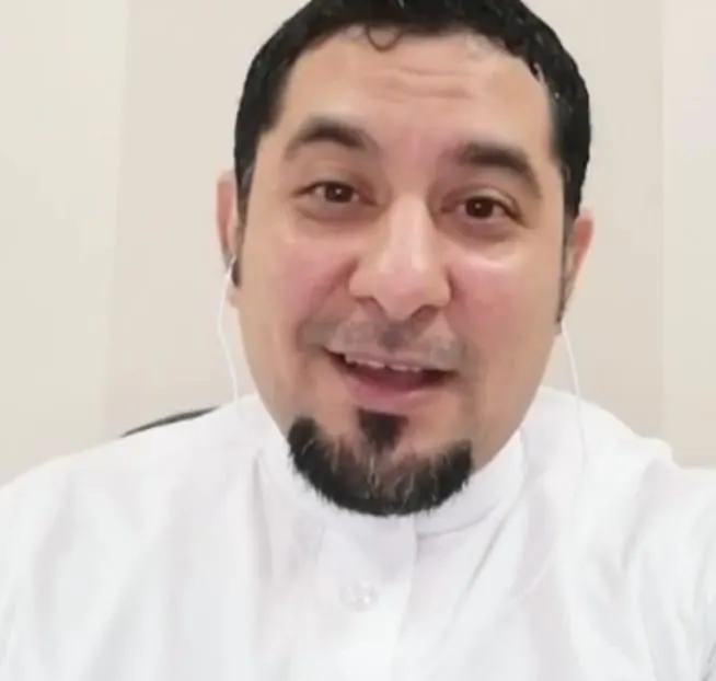 من منصته.. الخنيزي يقود 95 متدربًا في رحلة التفكير الإبداعي