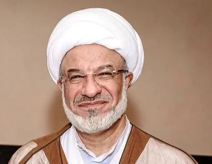 من سيهات.. الشيخ آل عباس على السرير الأبيض