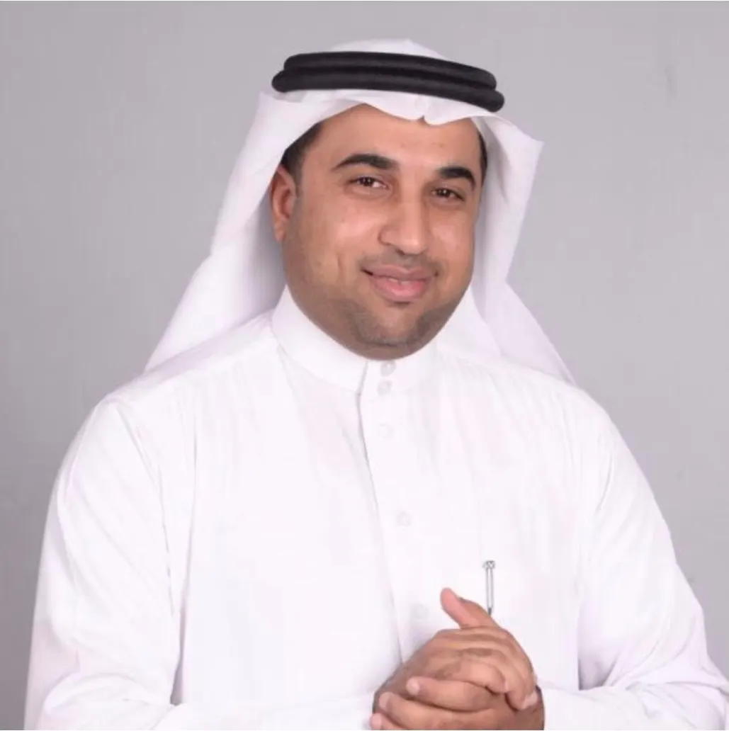 الليلة.. آل عباس يطرح حلولًا لمشكلات المراهقة على إنستجرام
