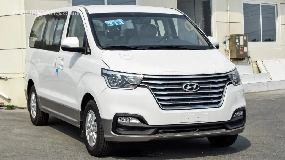 للبيع سيارة هيونداي H1 موديل 2020