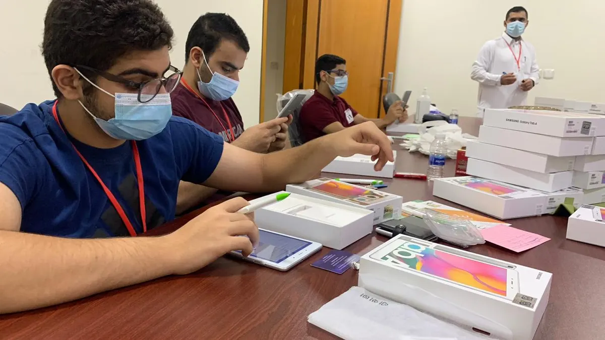 بـ150 ألفًا في صفوى.. «عطاء» يدعم التفوق بـ 200 حاسوب وشرائح إنترنت
