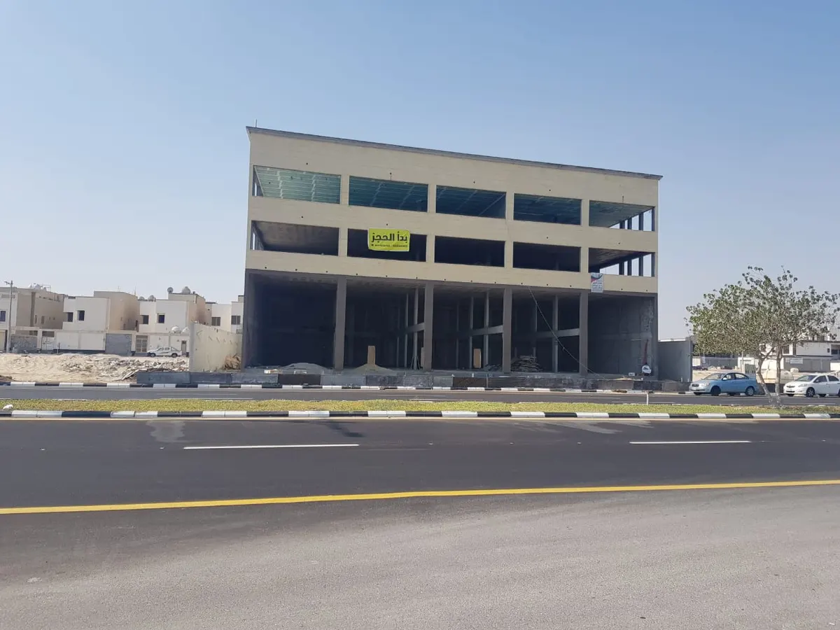 فرصة استثمارية ذهبية.. بدء التأجير في مجمع تجاري بالقطيف