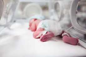 كيفية منع الولادات المبكرة وعلاج الأطفال الخدج.. غدًا على إنستجرام