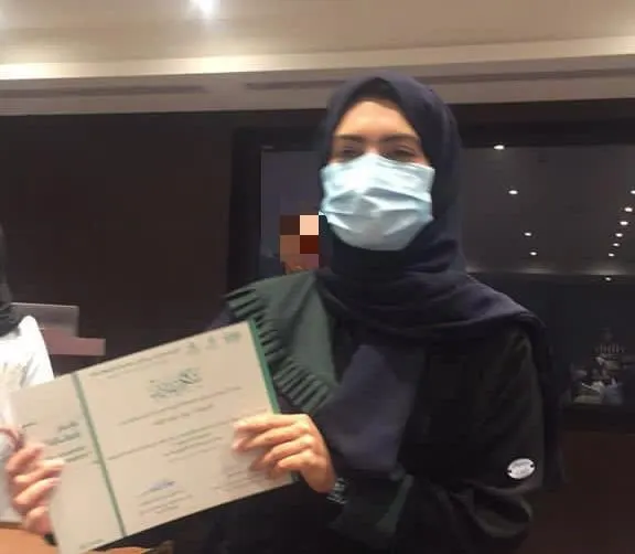 من الخويلدية.. نظير ما قدمته لمواجهة الجائحة.. التجمع الصحي يكرّم نورة انتيف