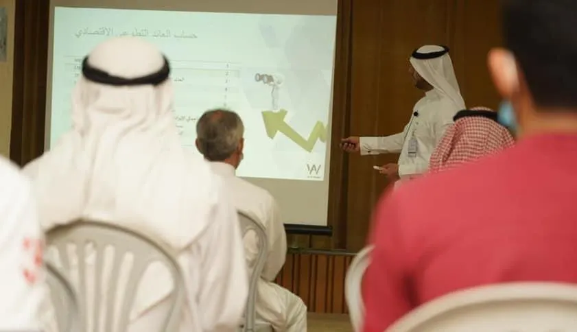 في الجارودية.. آل وهيب يعرّف 32 متدربًا على التطوع ومستوياته.. ويقف على عائده الاقتصادي