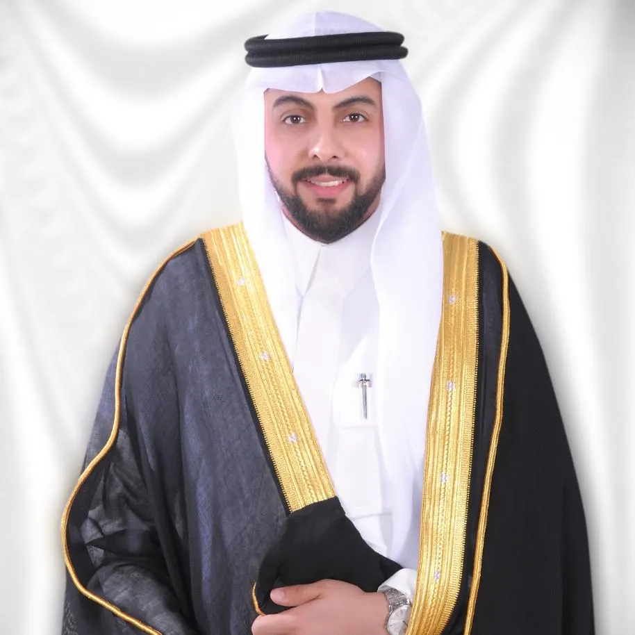 في القطيف..القفص الذهبي يجمع عائلتي «الجصاص» و«آل دهنيم»