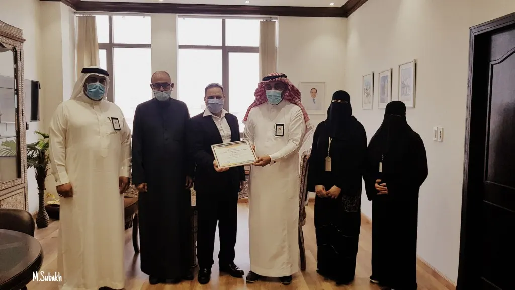 في القطيف.. 2000 بطاقة تخفيضية من الامتياز الطبي لمستفيدي الضمان