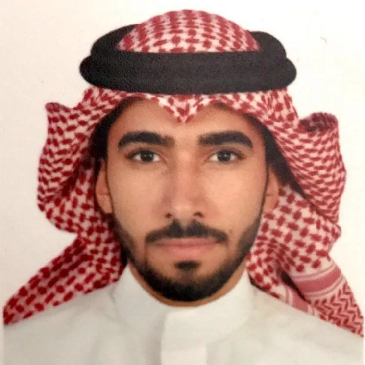 من سيهات.. مركز صحي حي الرضا يكرم "د.نجيب آل محمد علي"