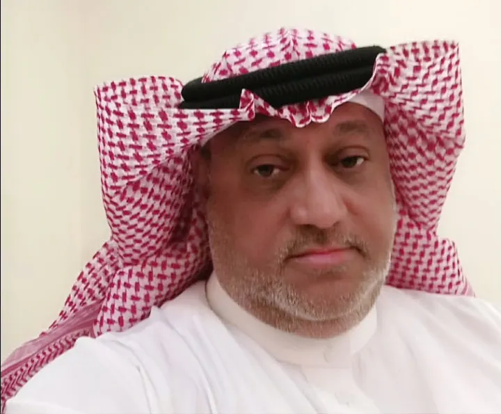 من القطيف.. ترقية «الخليف» لـ المرتبة العاشرة بتعليم المنطقة الشرقية
