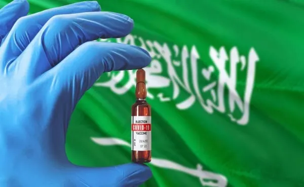 بـ «أنا محصن».. خيرية الأوجام تشجع على أخذ لقاح كورونا في «حالة الواتس أب»